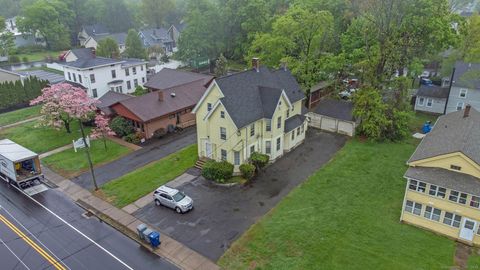 122 West Main Street Plainville CT 06062