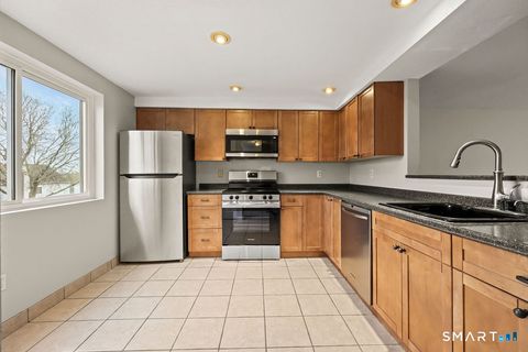 Tiny photo for 29 Midway Drive #29, Cromwell, CT 06416 (MLS # 24170198)