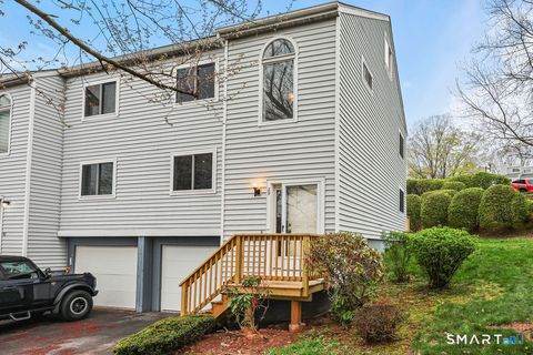 Photo of 29 Midway Drive #29, Cromwell, CT 06416 (MLS # 24170198)