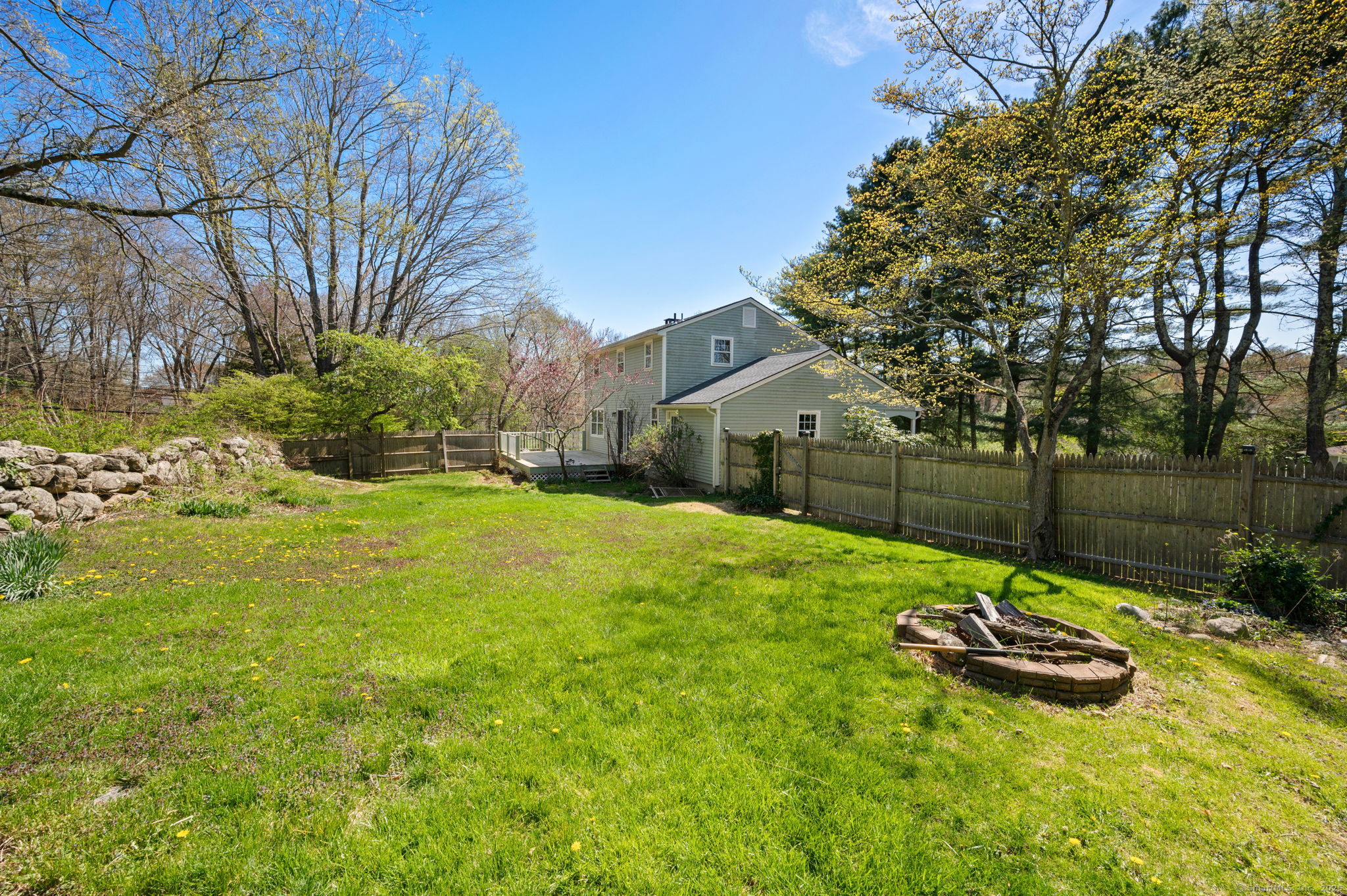 576 New London Road, Groton, Connecticut image 6