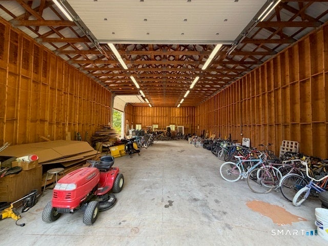40 River Road Road