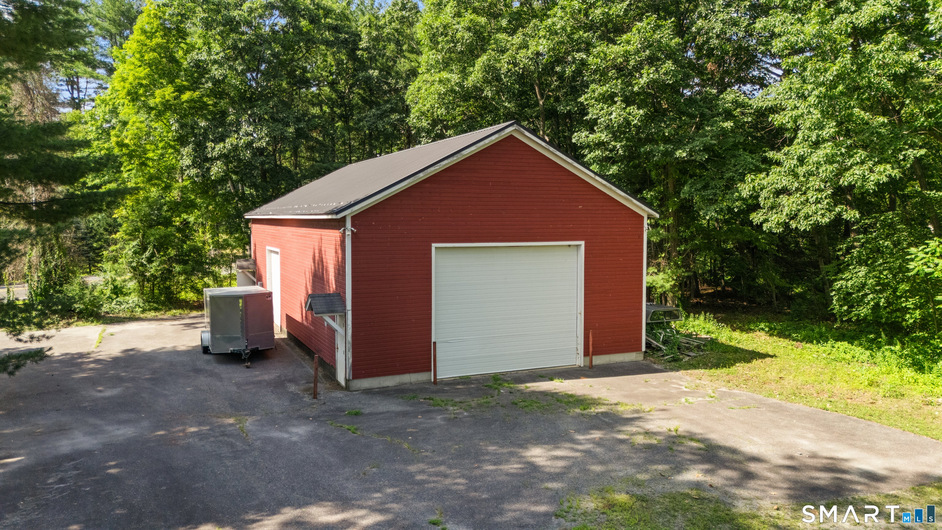 40 River Road Road