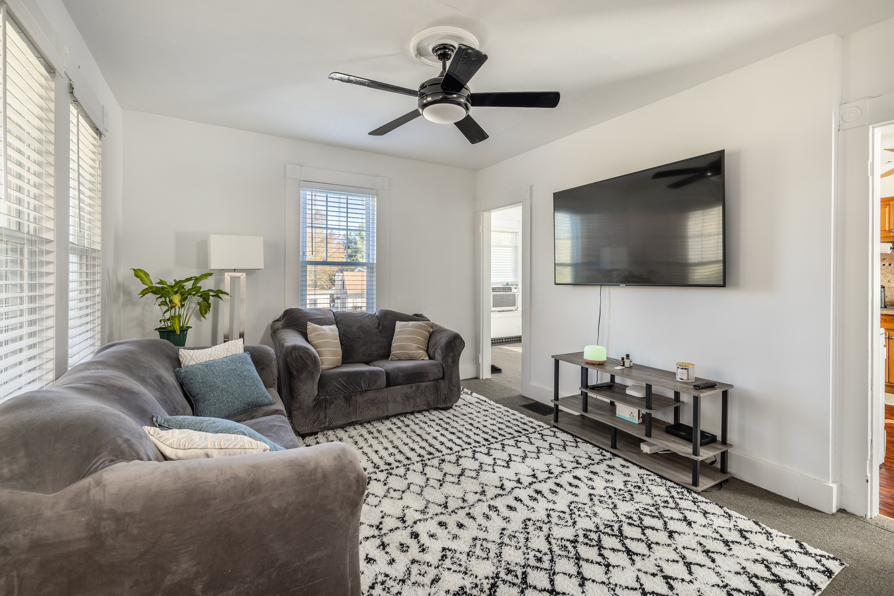 356 Long Hill Avenue