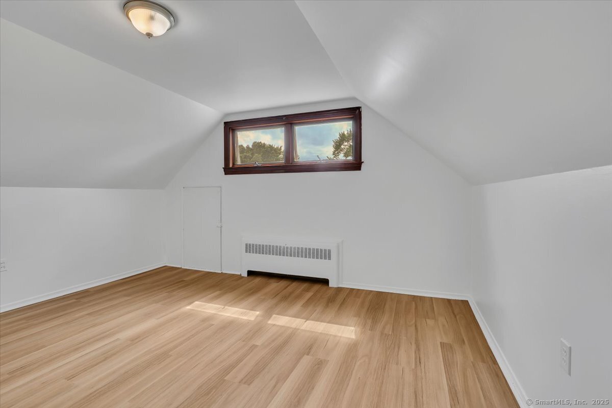 East Hartford, Connecticut 06118, United States, 4 Bedrooms Bedrooms, ,1 BathroomBathrooms,Residential,Active,166235