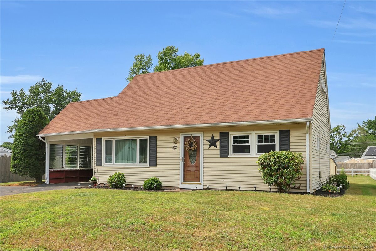 East Hartford, Connecticut 06118, United States, 4 Bedrooms Bedrooms, ,1 BathroomBathrooms,Residential,Active,166235