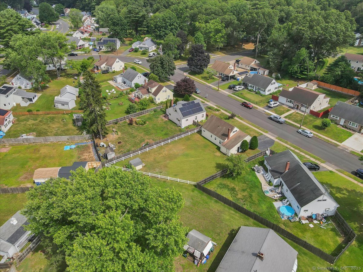 East Hartford, Connecticut 06118, United States, 4 Bedrooms Bedrooms, ,1 BathroomBathrooms,Residential,Active,166235