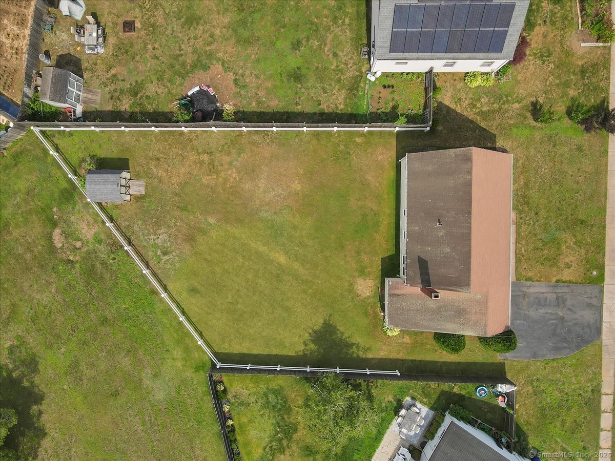 East Hartford, Connecticut 06118, United States, 4 Bedrooms Bedrooms, ,1 BathroomBathrooms,Residential,Active,166235