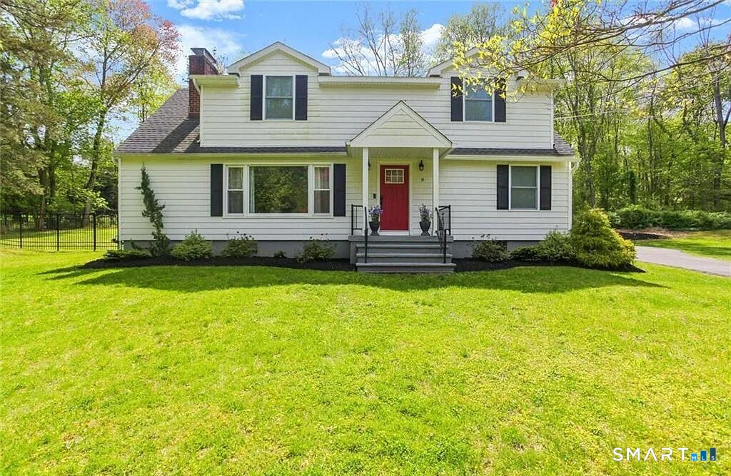 8 Ferndale Drive