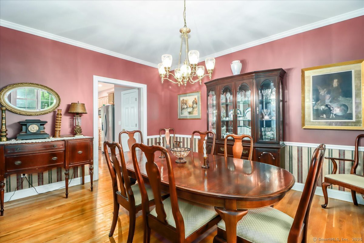 11 Emerald Ridge Court