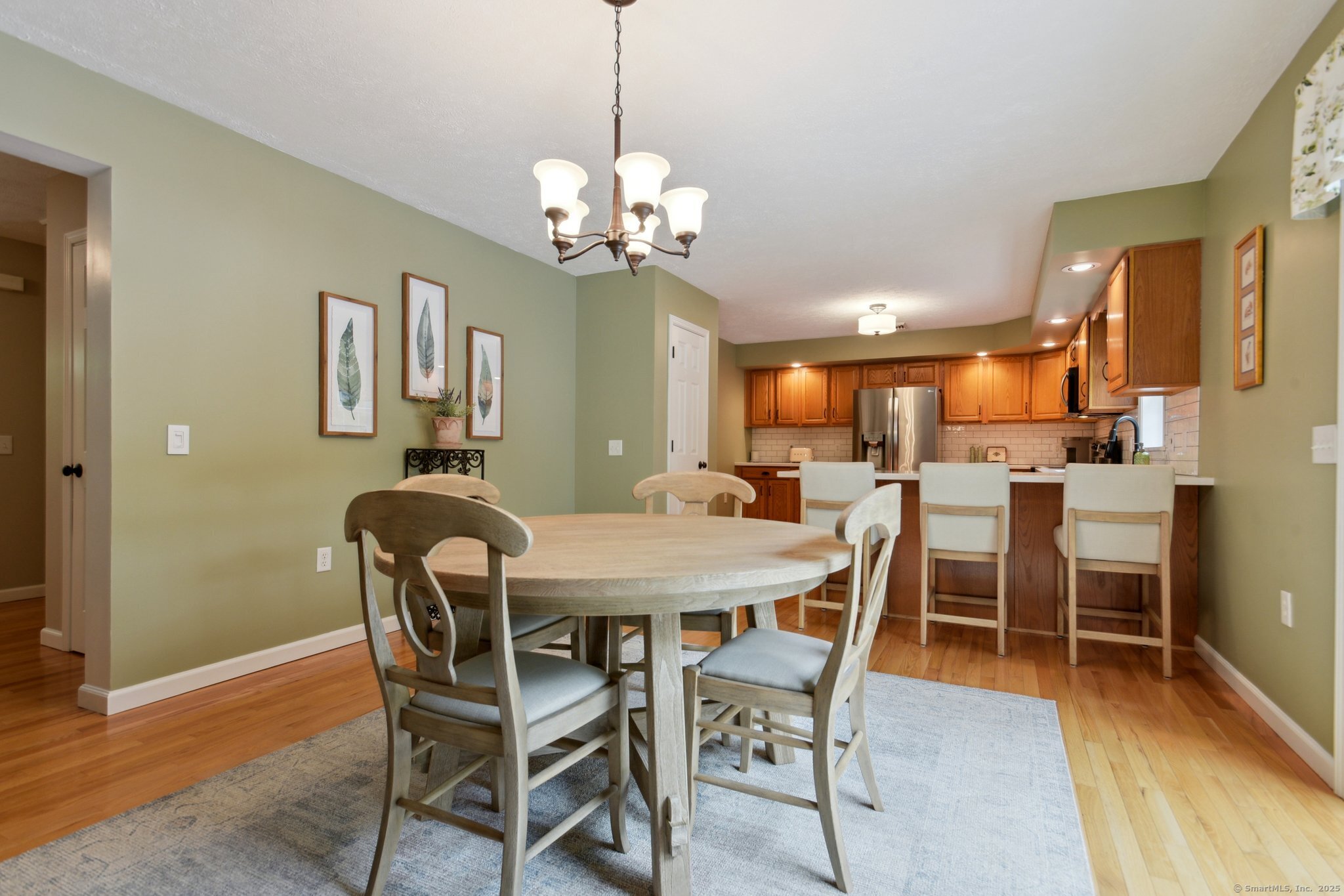 8 Holly Bush Lane