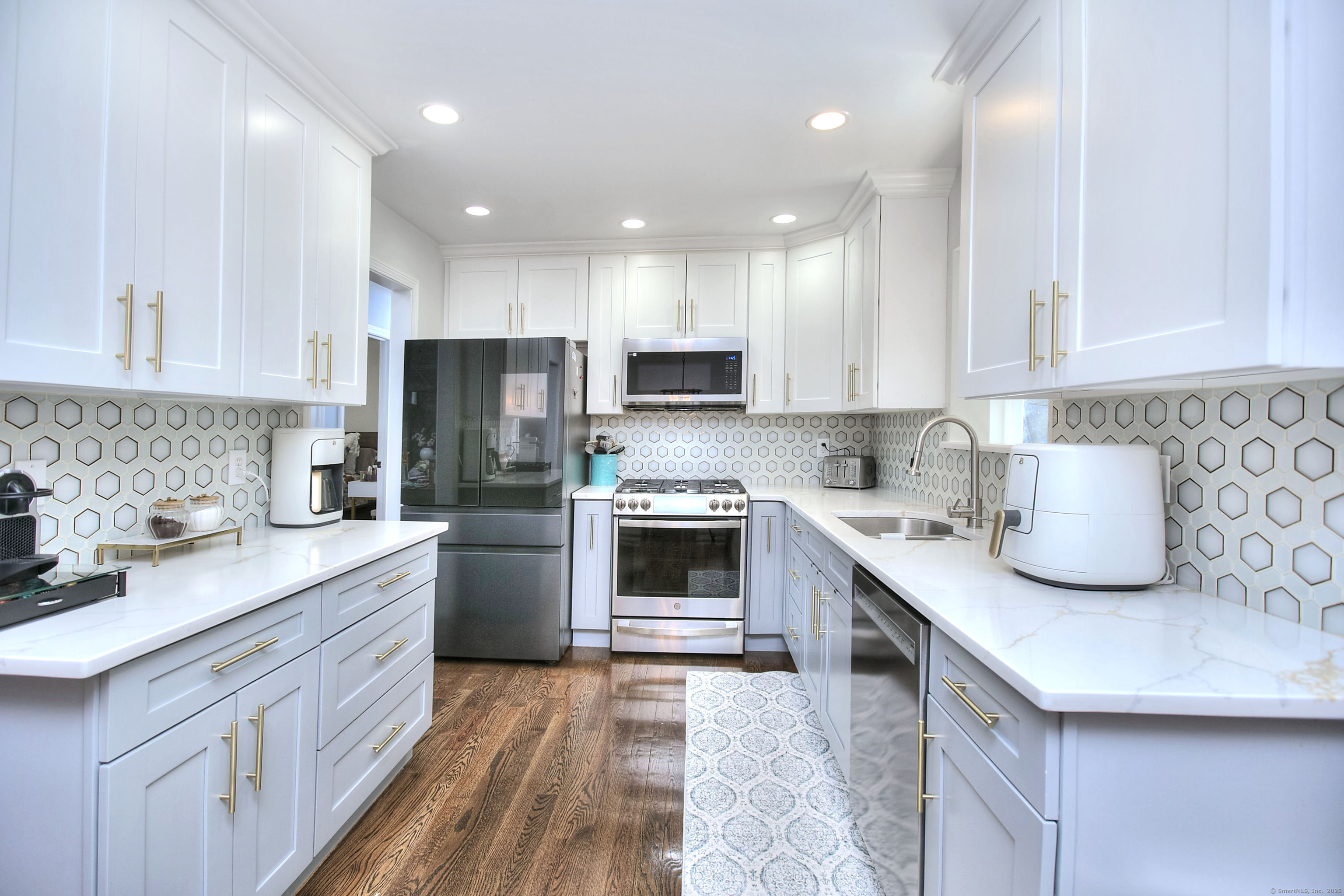 82 Berkshire Road, Newtown, Connecticut image 9