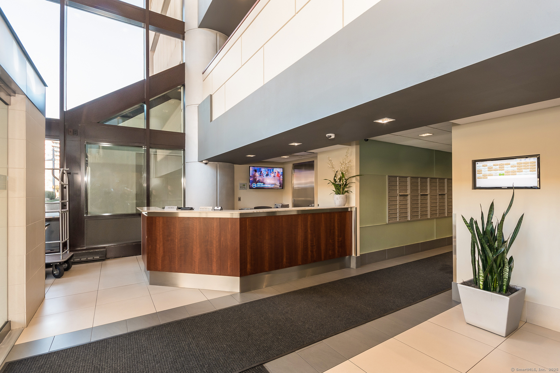 127 Greyrock Place #1407, Stamford, Connecticut image 4