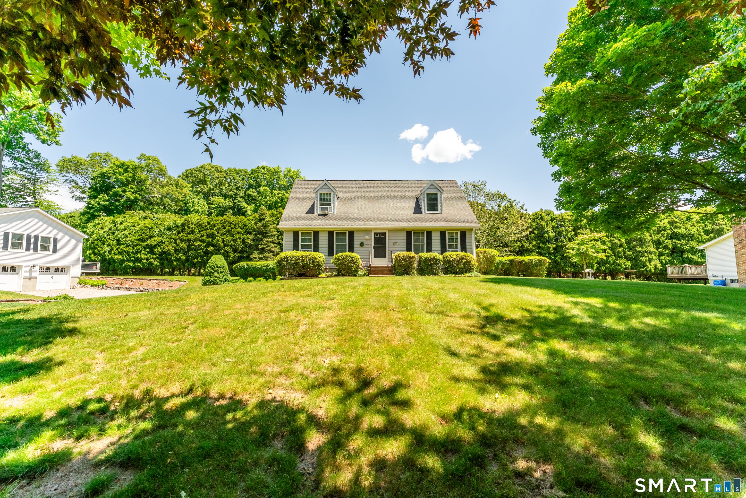 476 Noank Ledyard Road