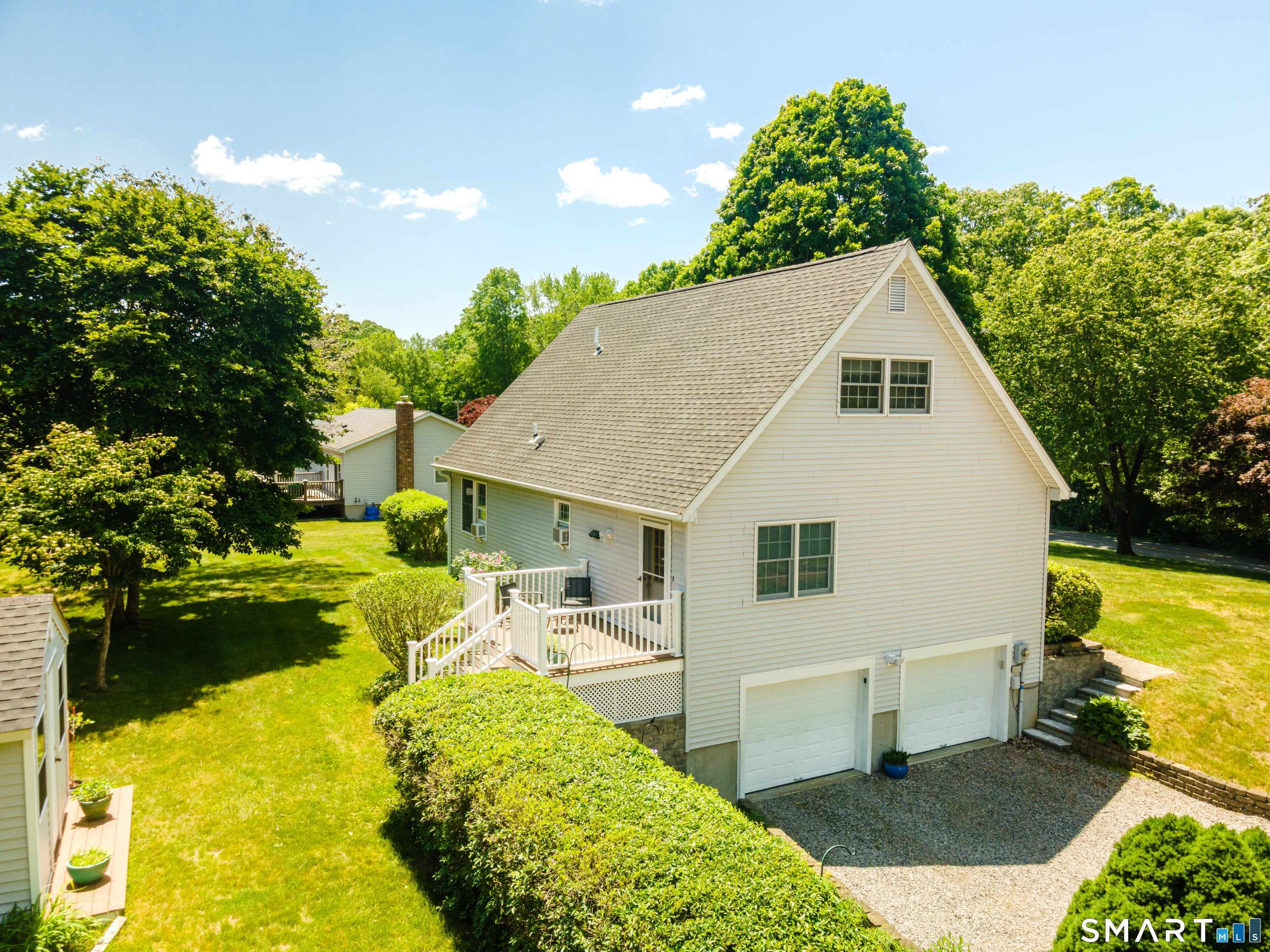 476 Noank Ledyard Road