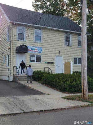 744 SAVIN AVE, WEST HAVEN, CT 06516 - Image 0c93444bfe2a696dfd89c608660846b9/1472298890