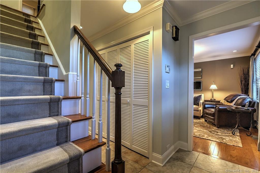 Photo 10 of 40 of 30 Hearthstone Road house