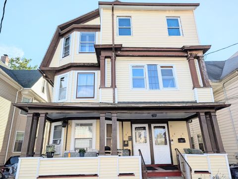 Photo of 133 Poplar Street, Bridgeport, CT 06605 (MLS # 24133947)