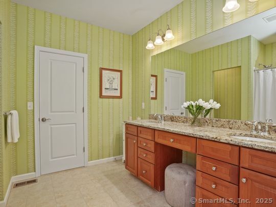644 Championship Drive #644, Oxford, Connecticut image 16