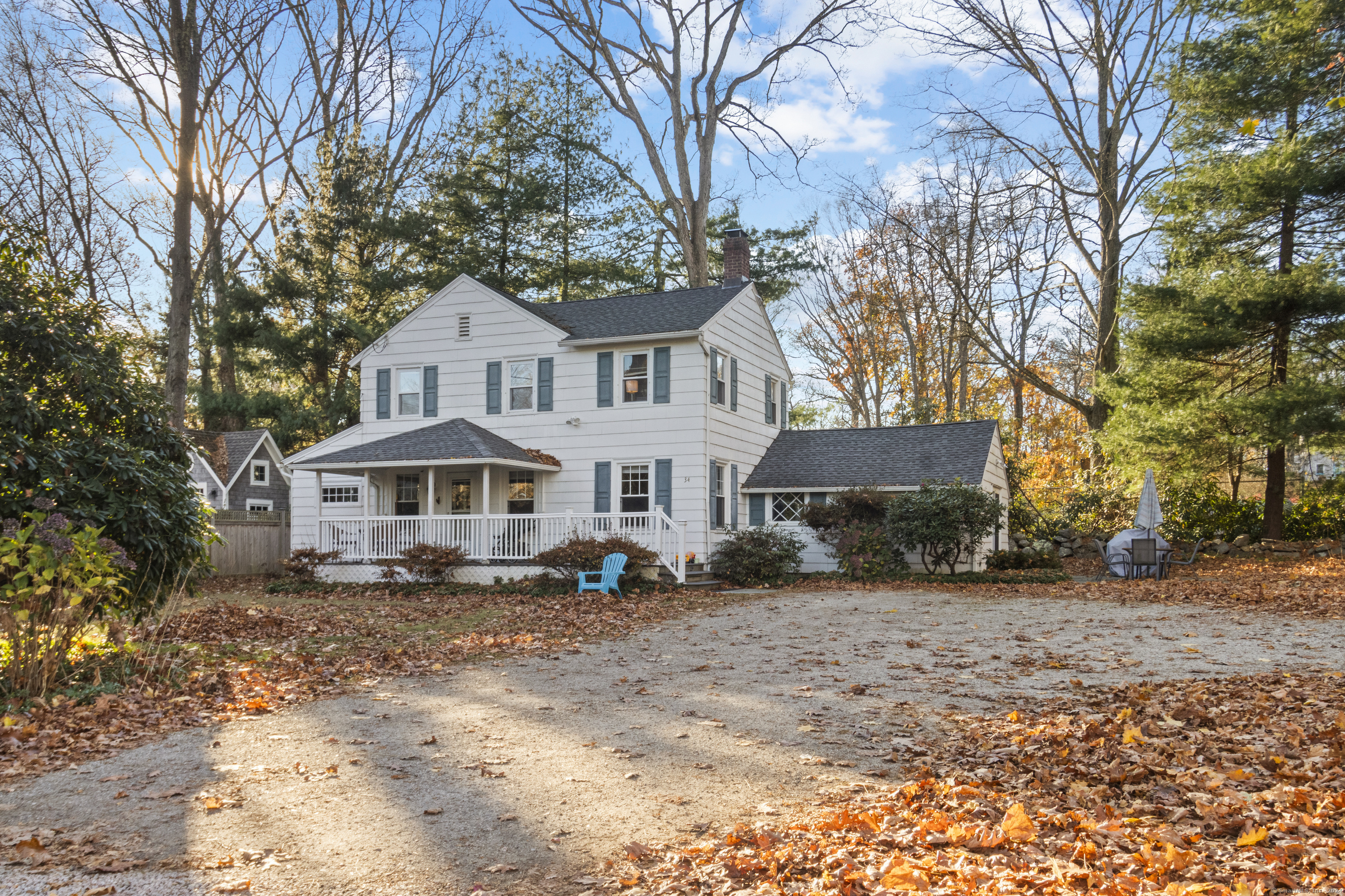 34 E Wharf Road, Madison, Connecticut - 3 Bedrooms  
2 Bathrooms  
7 Rooms - 