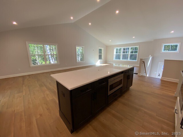 919 Strongtown Road
