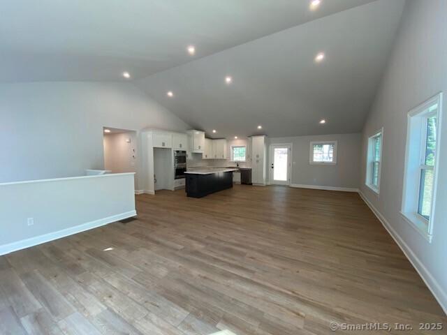 919 Strongtown Road