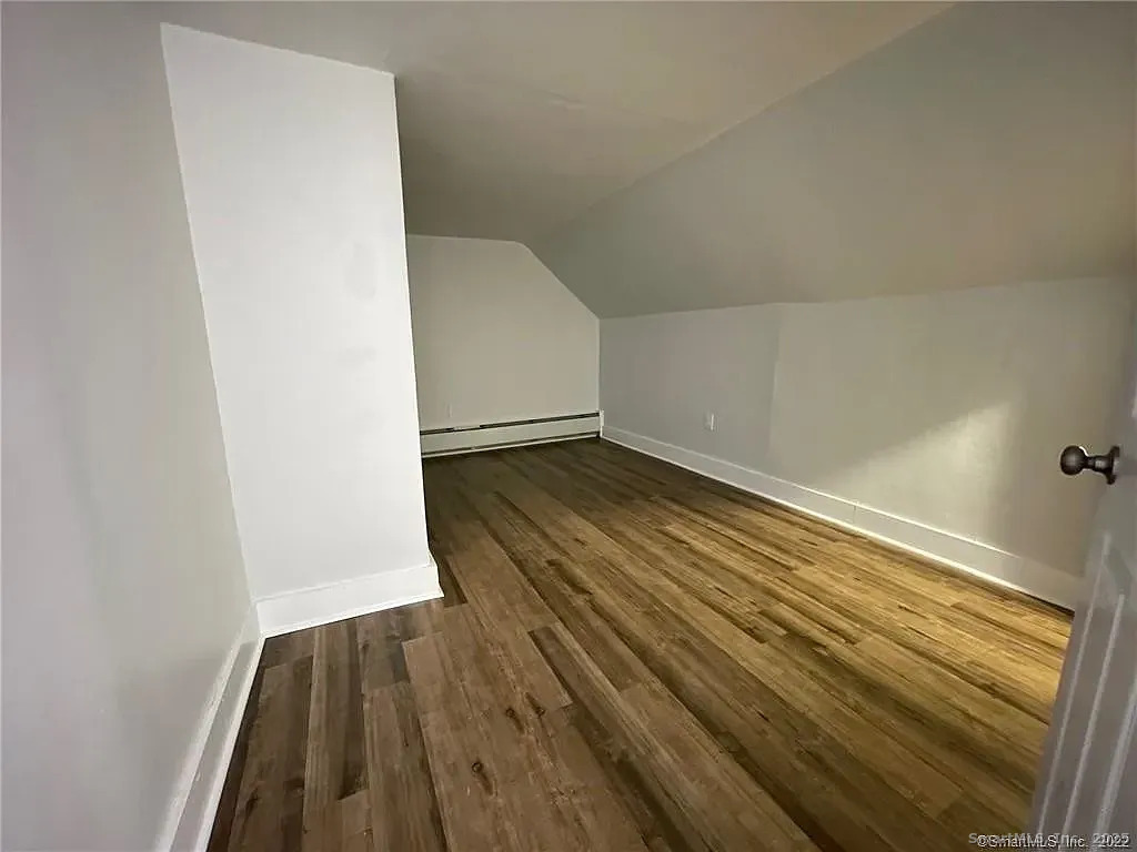 Griswold, Connecticut 06351, United States, 2 Bedrooms Bedrooms, ,1 BathroomBathrooms,Residential,Active,248234