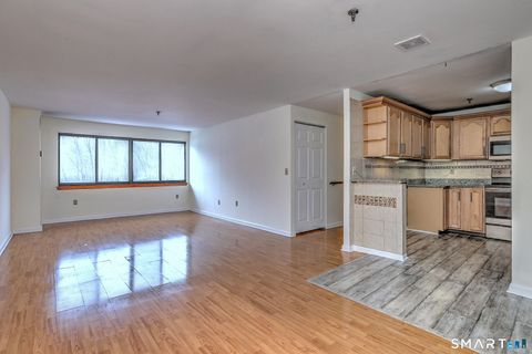 Tiny photo for 70 Putter Drive #211, Wallingford, CT 06492 (MLS # 24155925)
