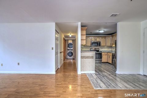 Tiny photo for 70 Putter Drive #211, Wallingford, CT 06492 (MLS # 24155925)