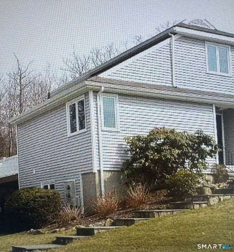 Photo of 231 Deer Run #231, Shelton, CT 06484 (MLS # 24217327)