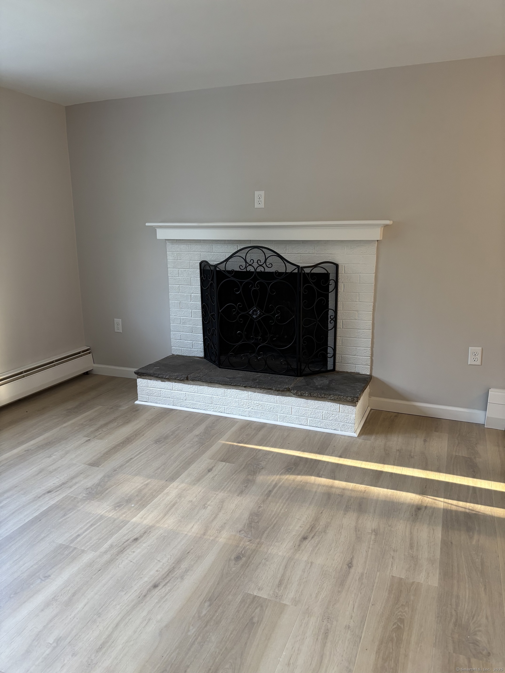 9 Summit Road