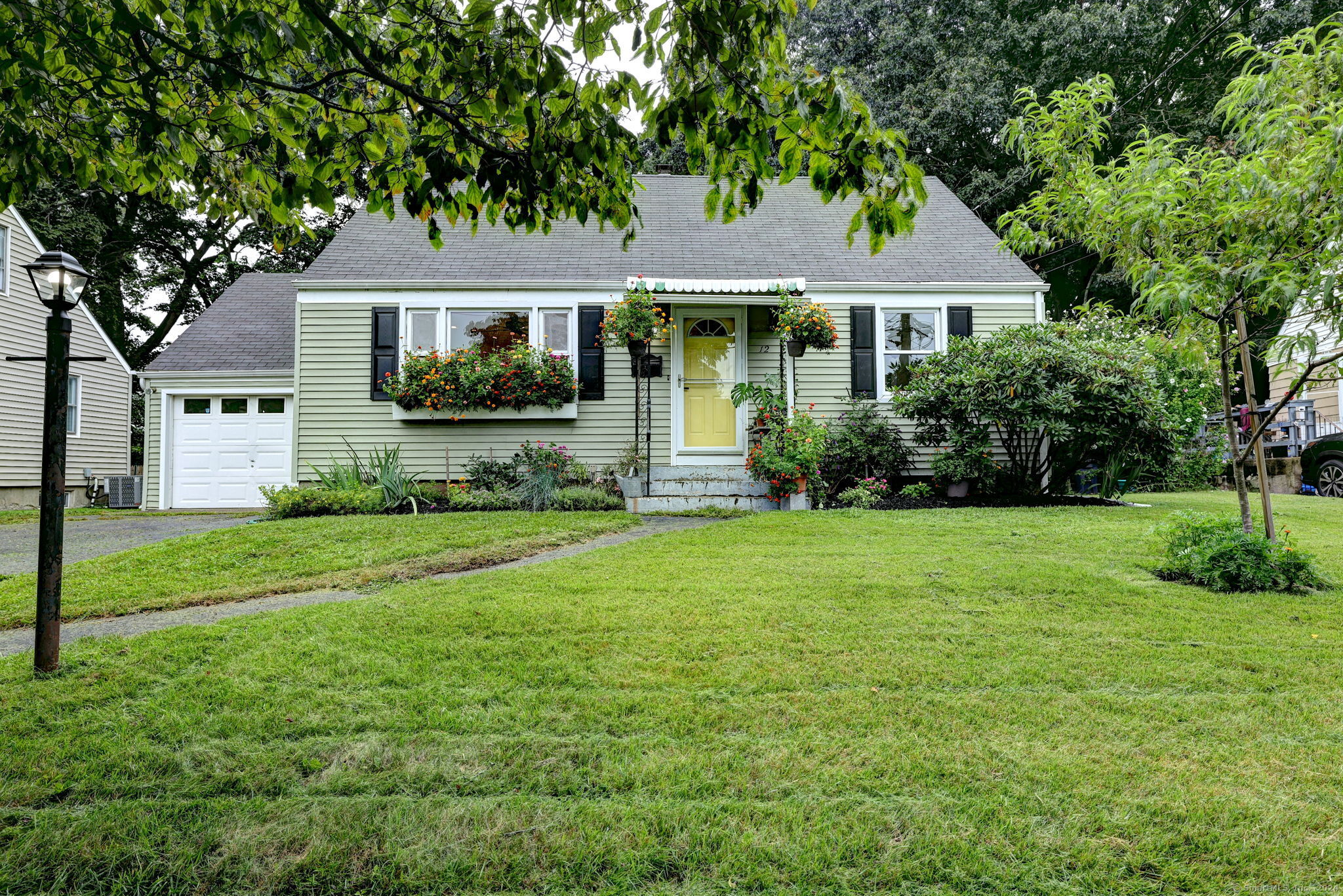 View Milford, CT 06460 house