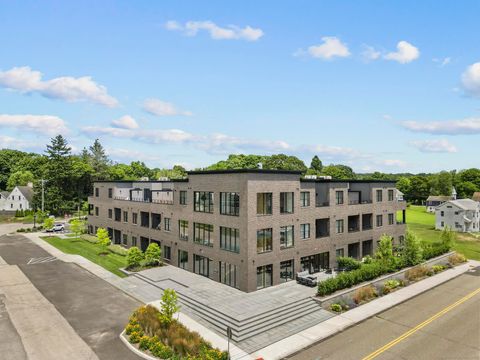 9 John Street Clinton CT 06413