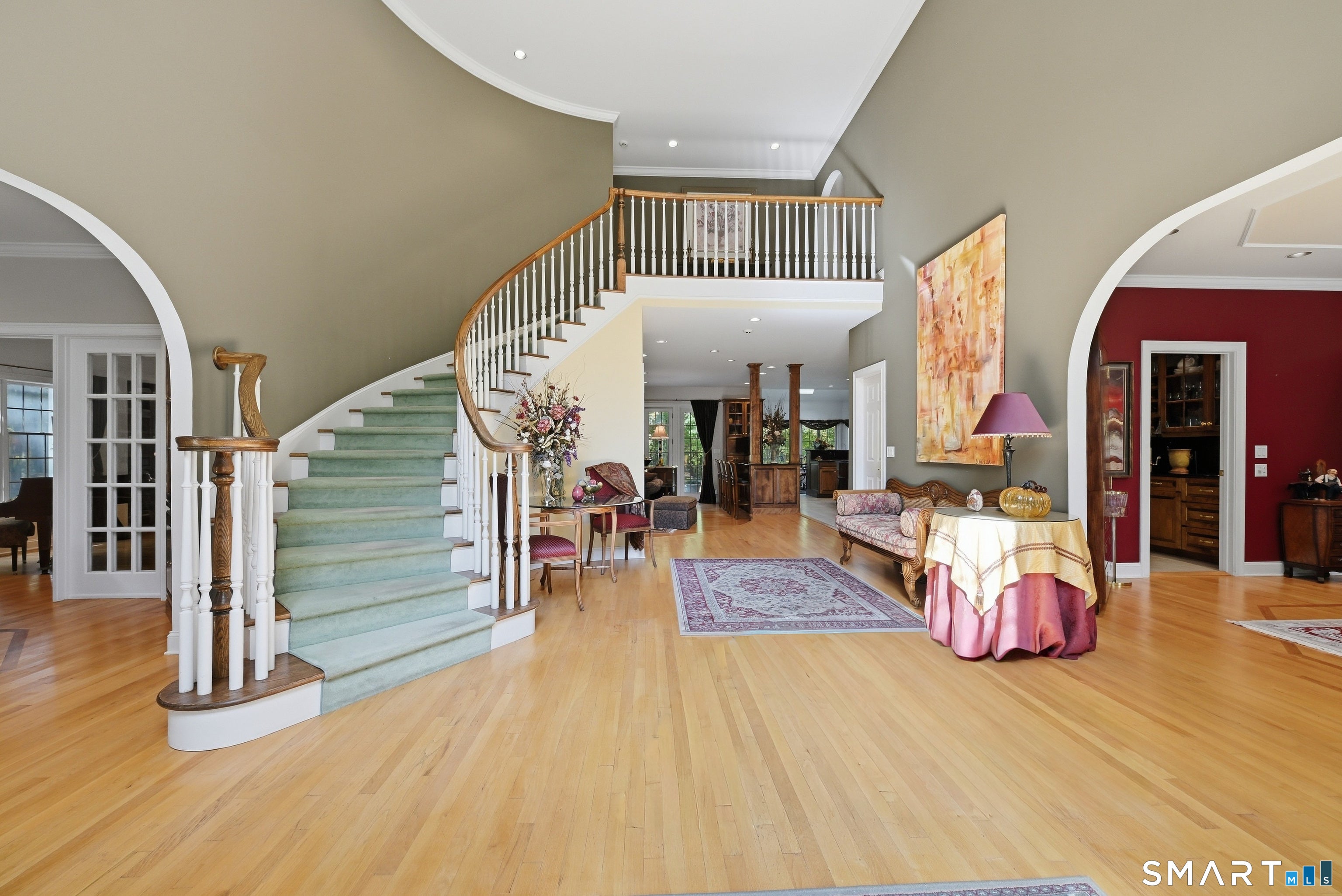 10 Taunton Hill Road