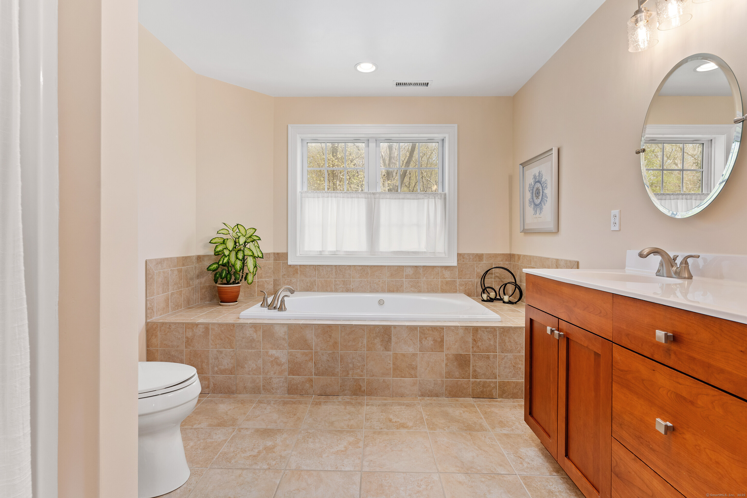 13 Partridge Lane, Branford, Connecticut image 16