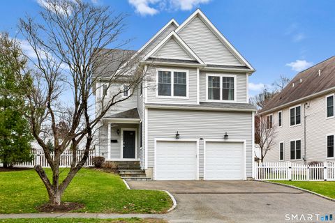 302 High Street Fairfield CT 06824