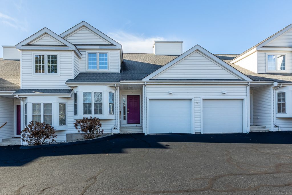 Photo of 244 Oakland Street #APT E, Manchester, CT 06042 (MLS # 24136115)