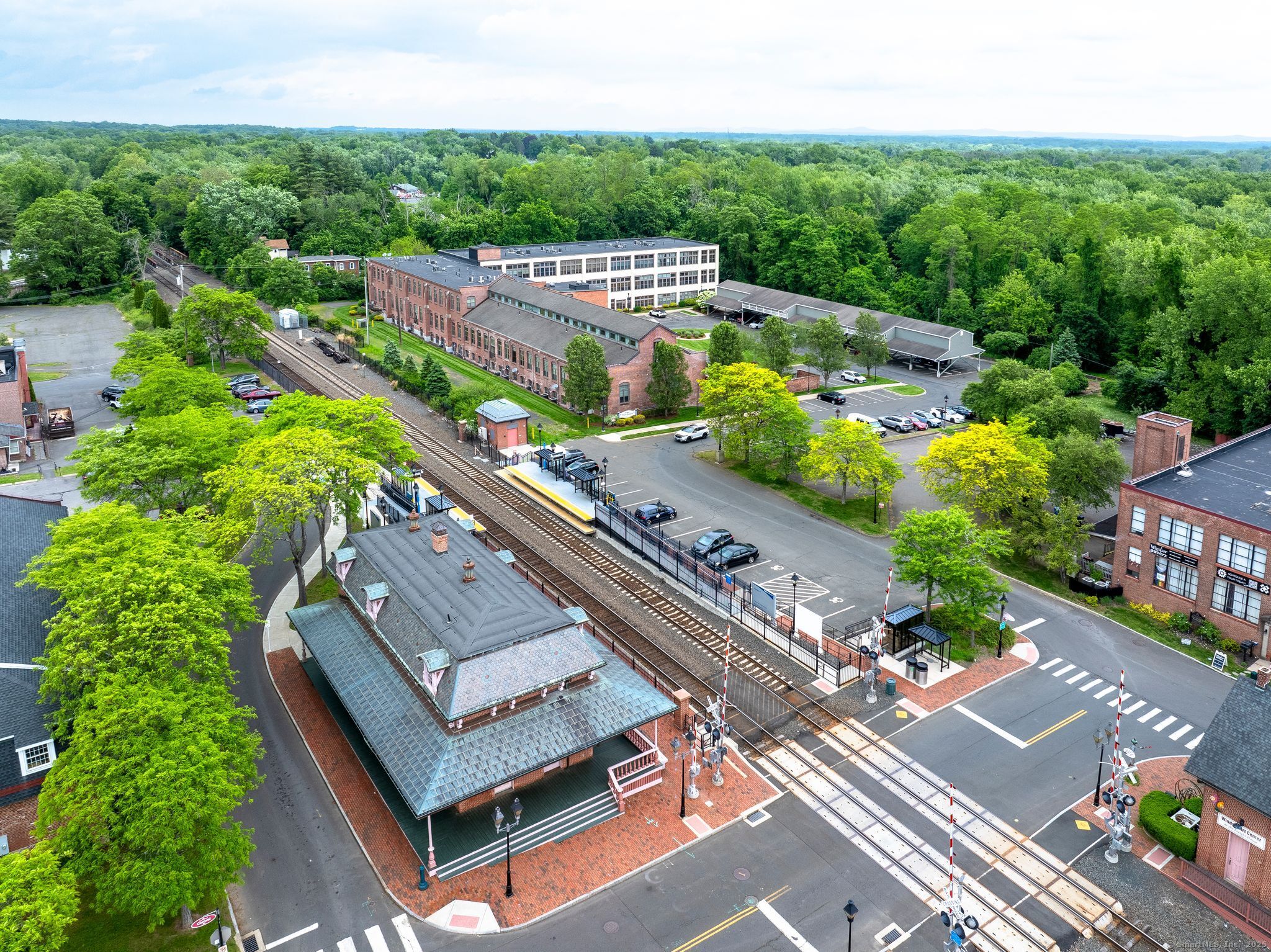 33 Mechanic Street #214, Windsor, Connecticut image 32