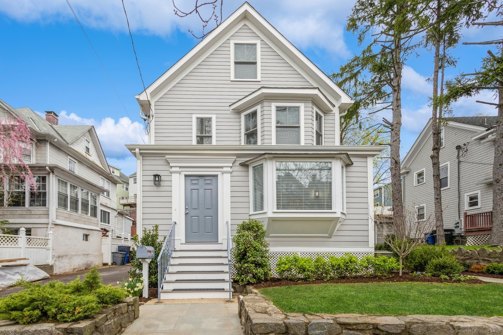 347 Delavan Avenue