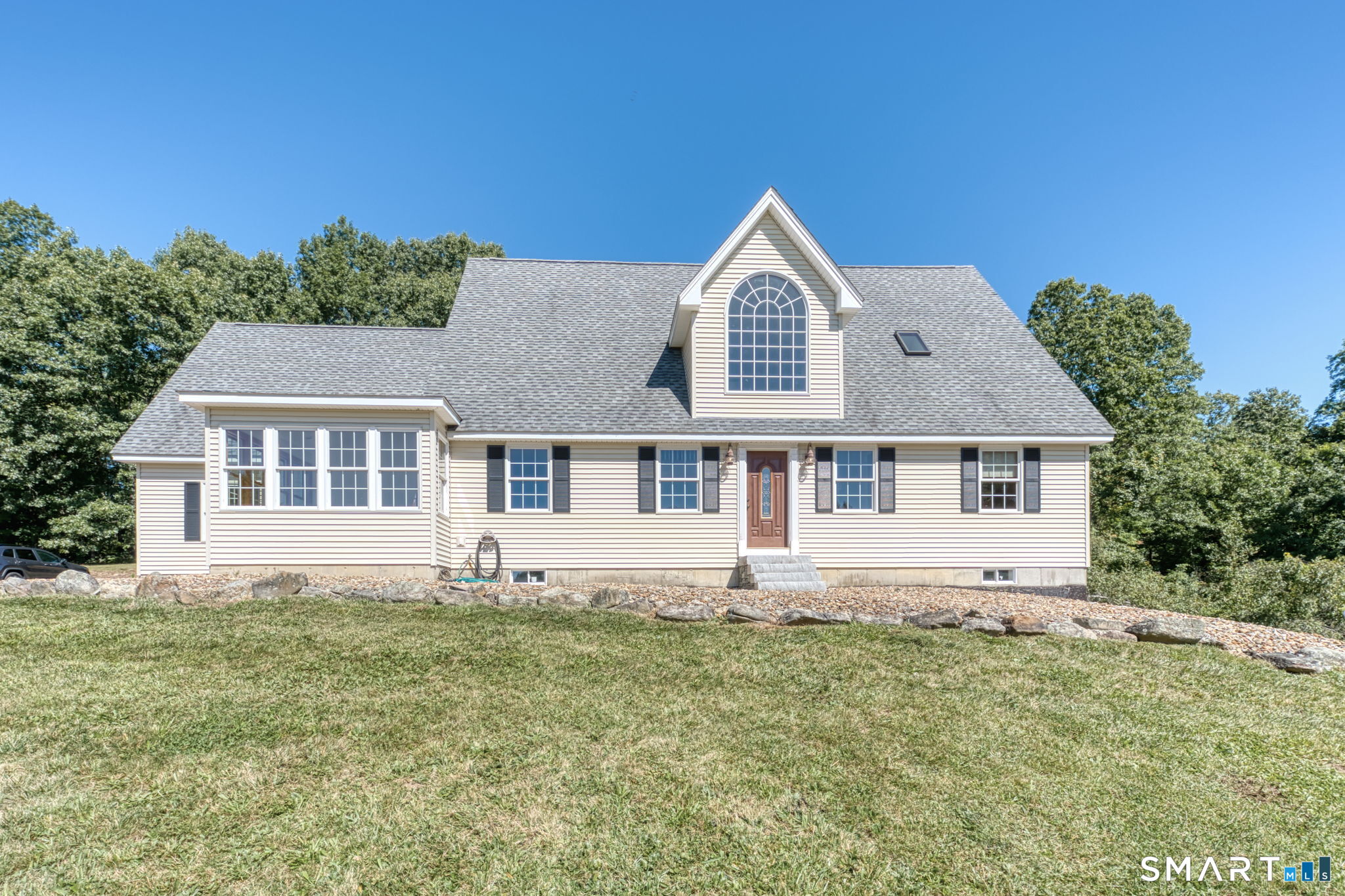183 Hillside Road