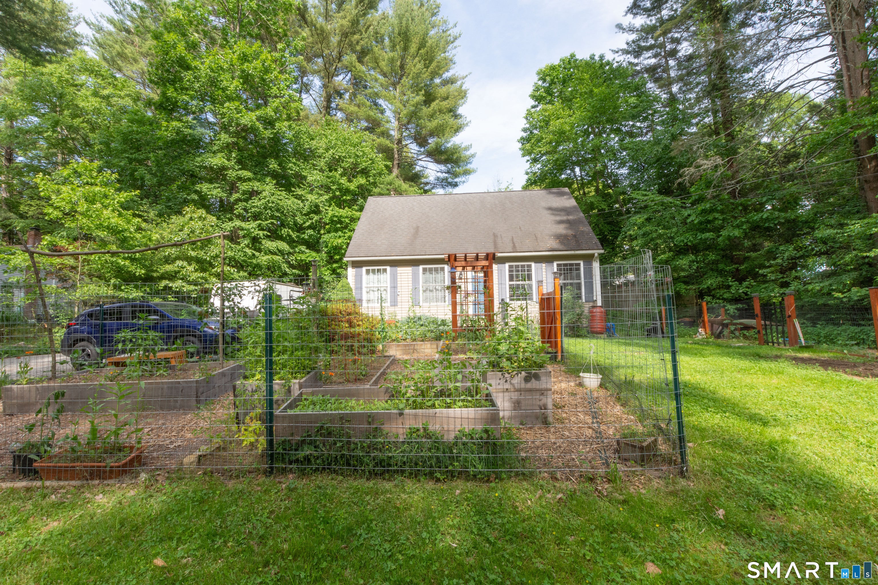33 Hemlock Drive