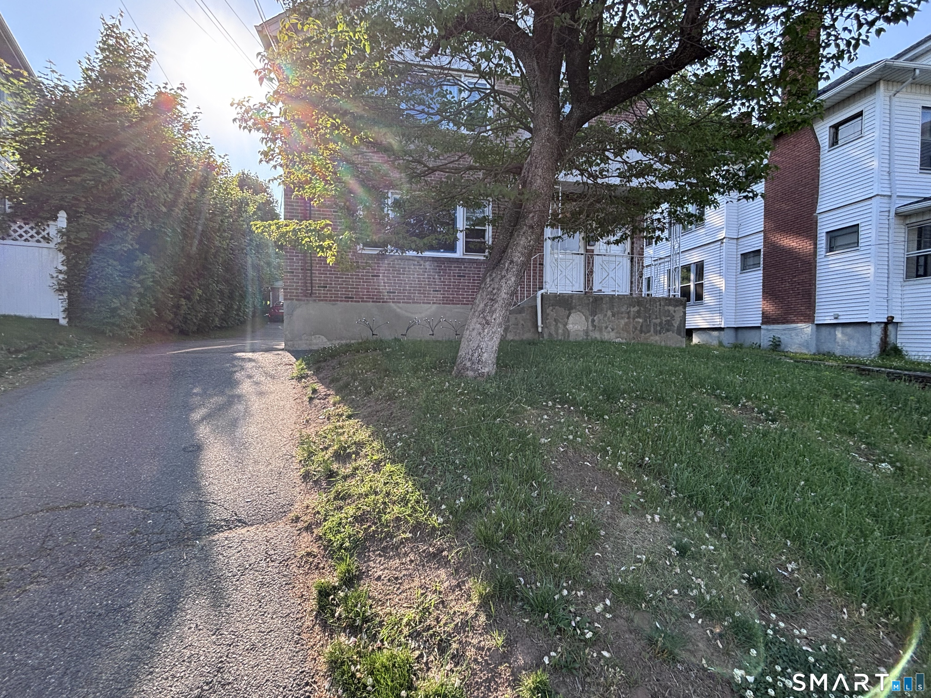 95-97 Grandview Terrace
