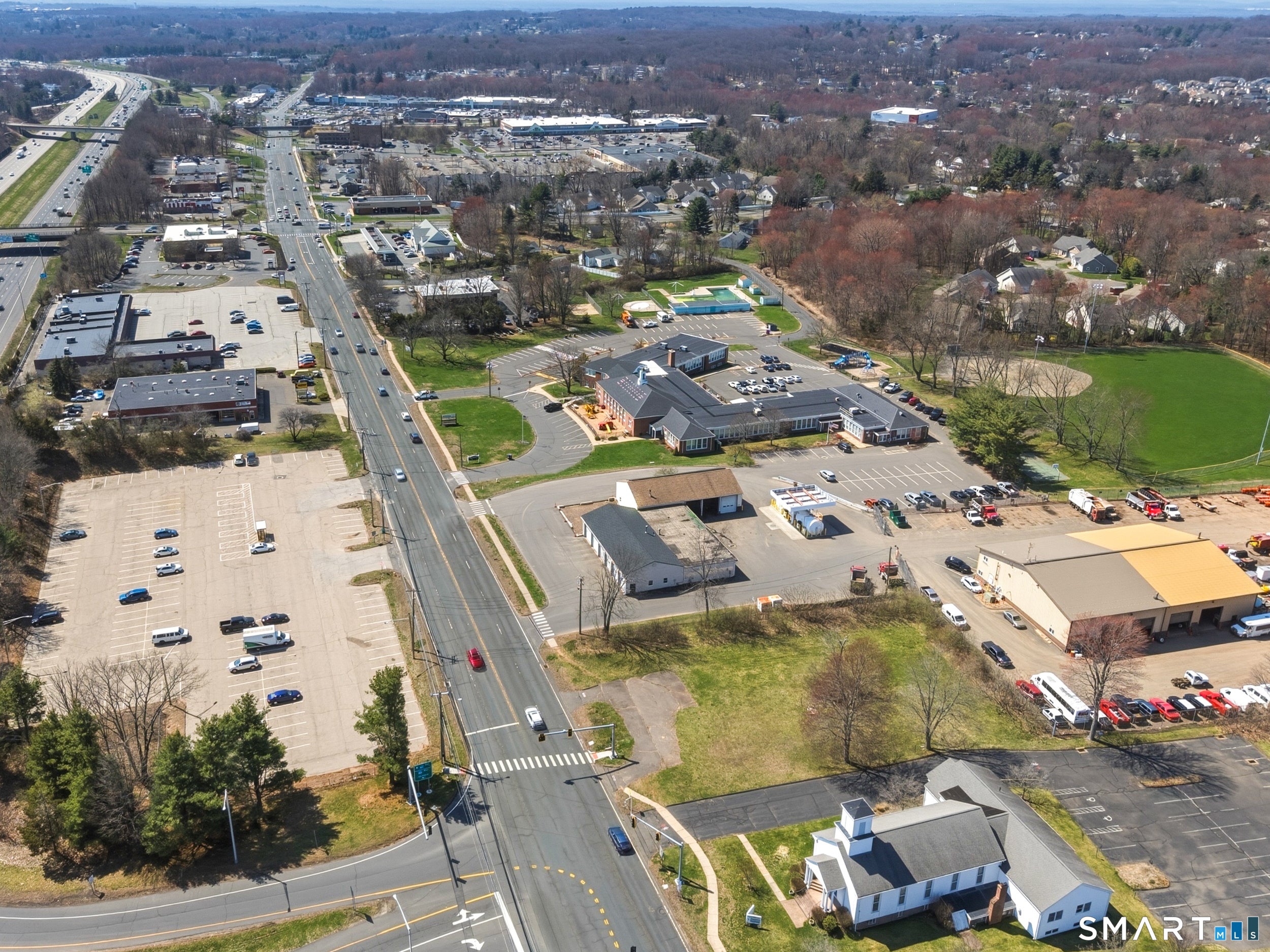 395 Hartford Turnpike