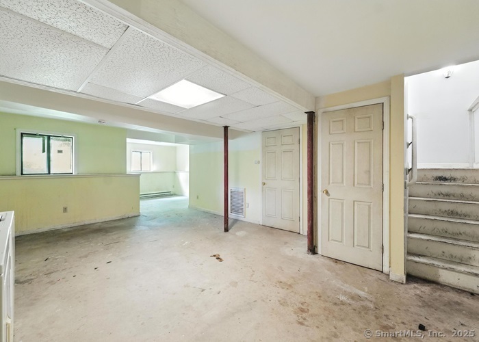 6 Wild Rose Court 6