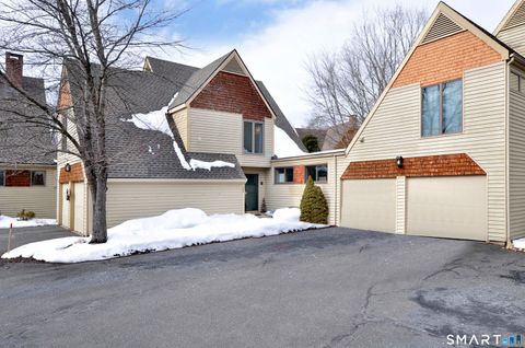 Photo of 5 Arrowwood Court #5, Granby, CT 06035 (MLS # 24155105)