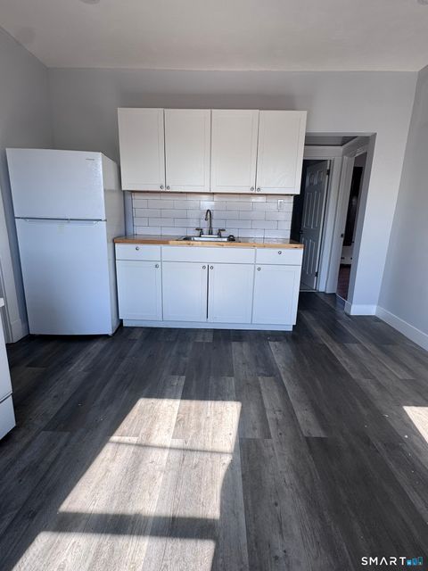 Tiny photo for 283 Martin Street, Hartford, CT 06120 (MLS # 24158658)