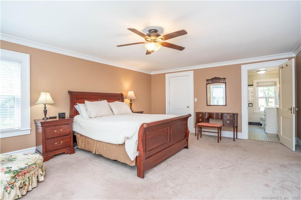 Photo 21 of 40 of 121 Foxcroft Road house