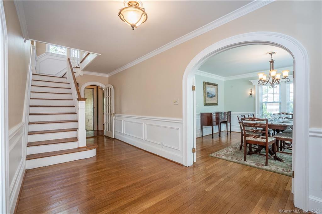 Photo 12 of 40 of 121 Foxcroft Road house