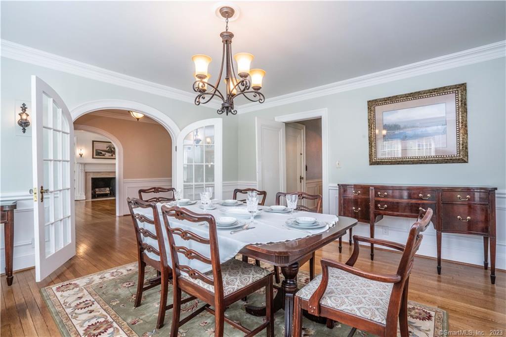 Photo 14 of 40 of 121 Foxcroft Road house