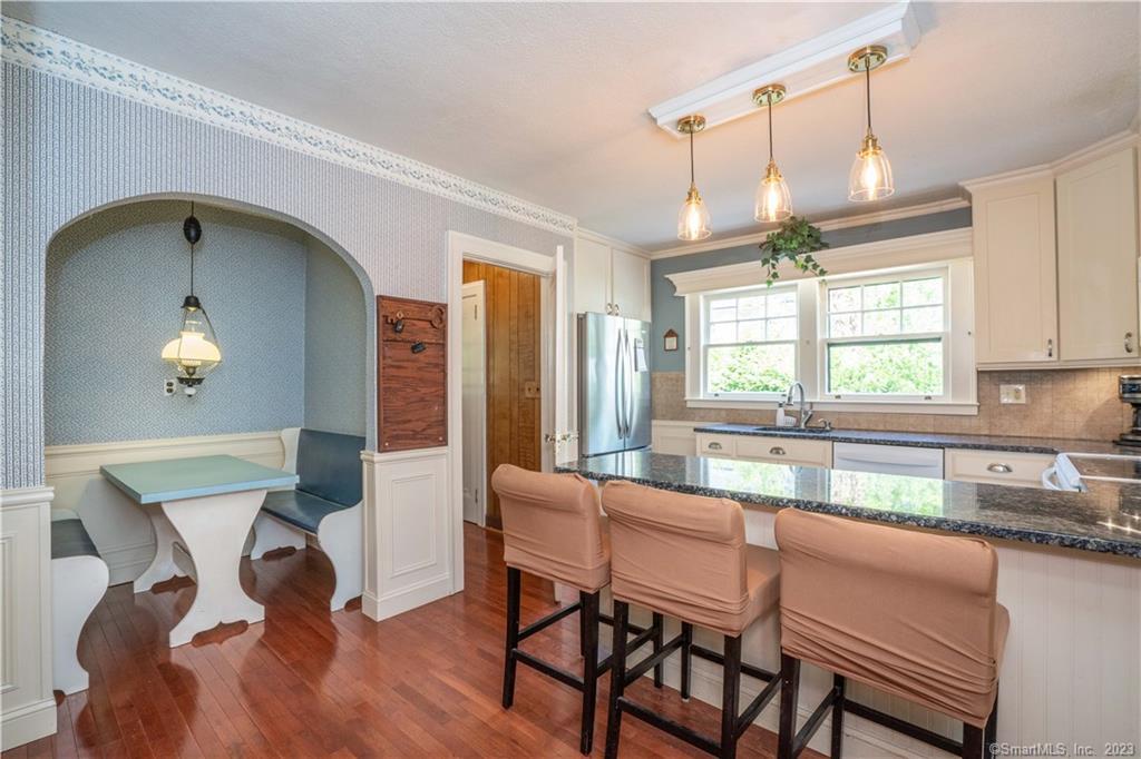 Photo 16 of 40 of 121 Foxcroft Road house