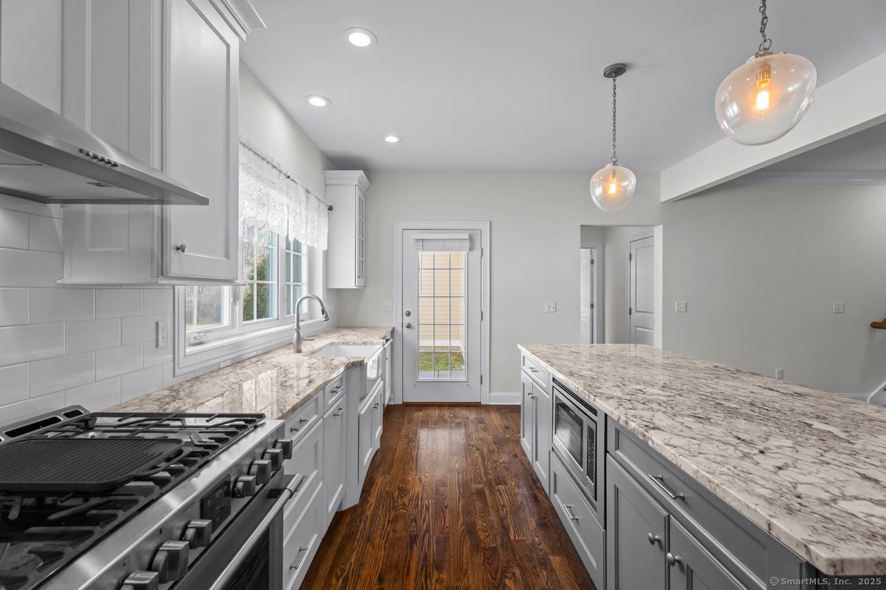 67 Boston Post Road #8, Madison, Connecticut image 11